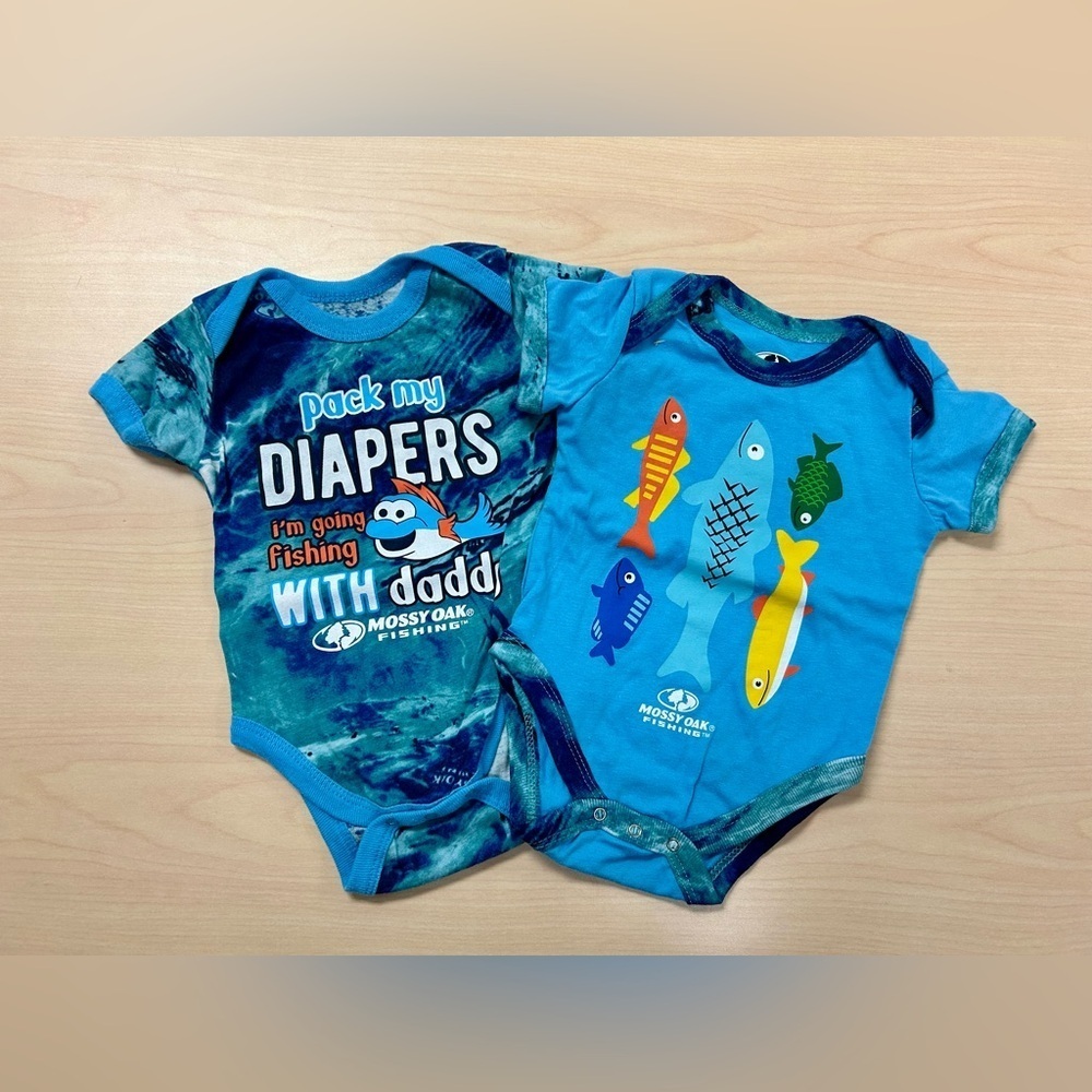 🎣 Mossy Oak Fishing™ Baby Onesie Bundle – 2 Pieces – Unisex — 0-3 months 🎣